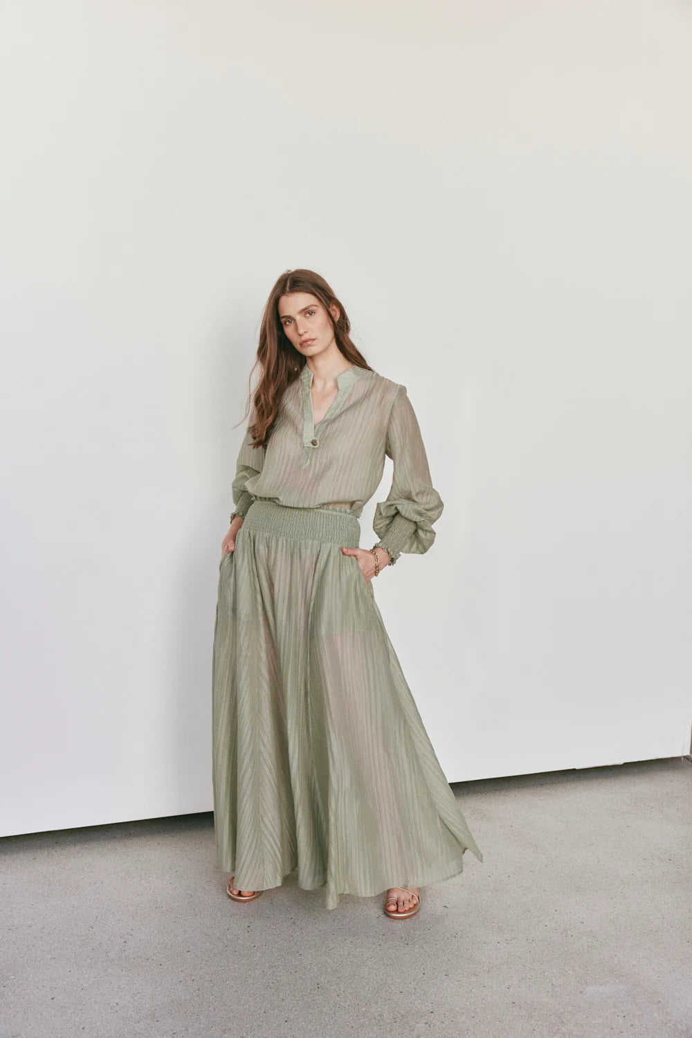 LdeV Palma Shirred Waist Flax Skirt | Sage 12