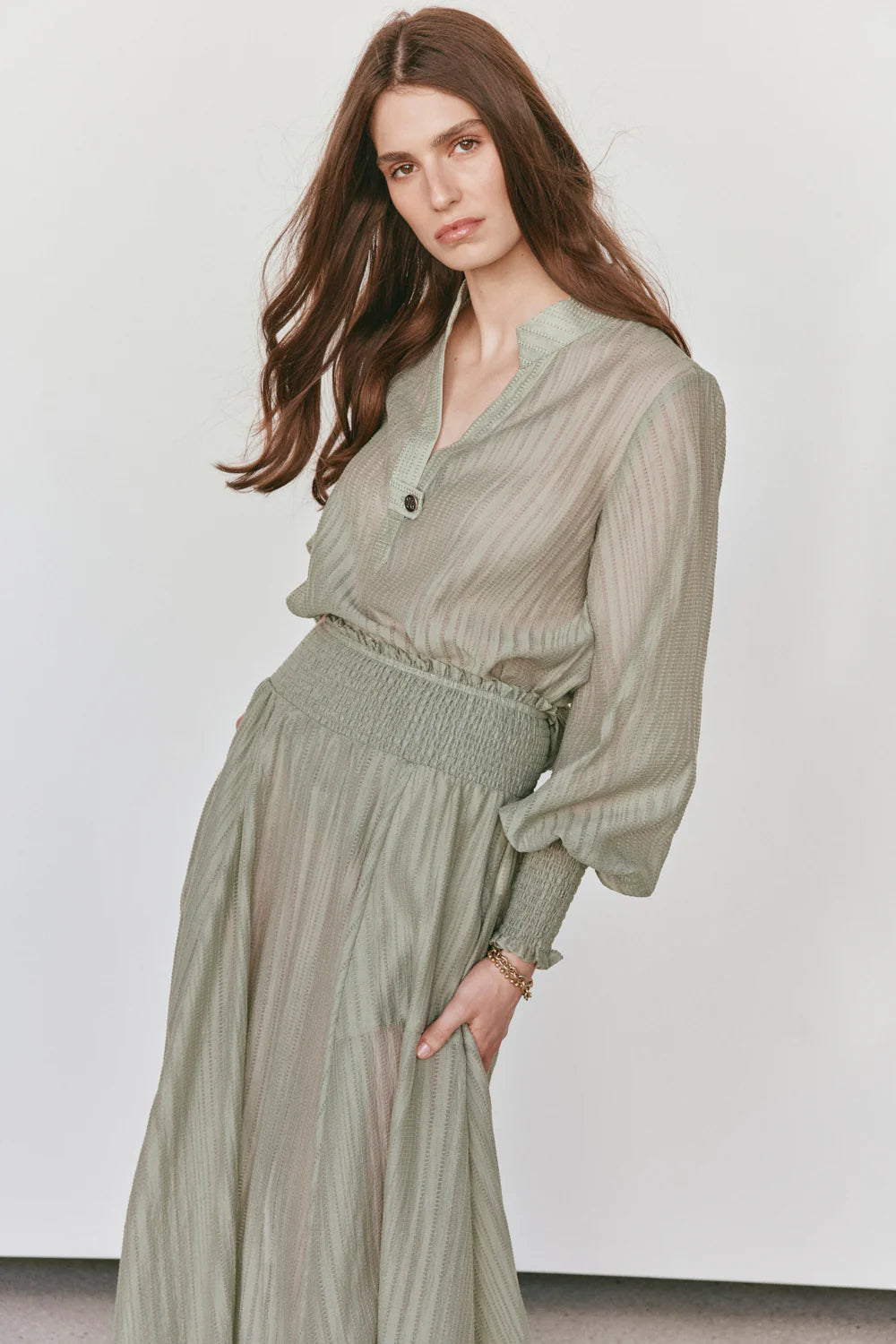 LdeV Rea Shirred Cuff Flax Blouse | Sage 10