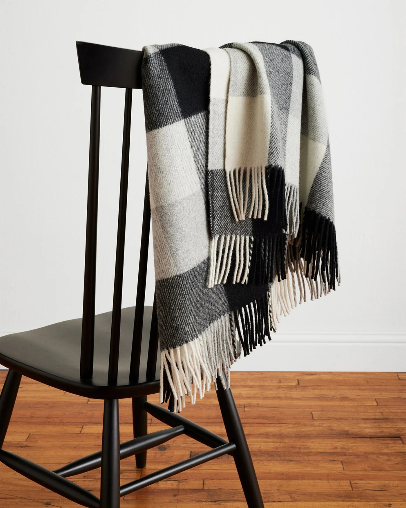 Pendleton Eco Wise Throw Black & White