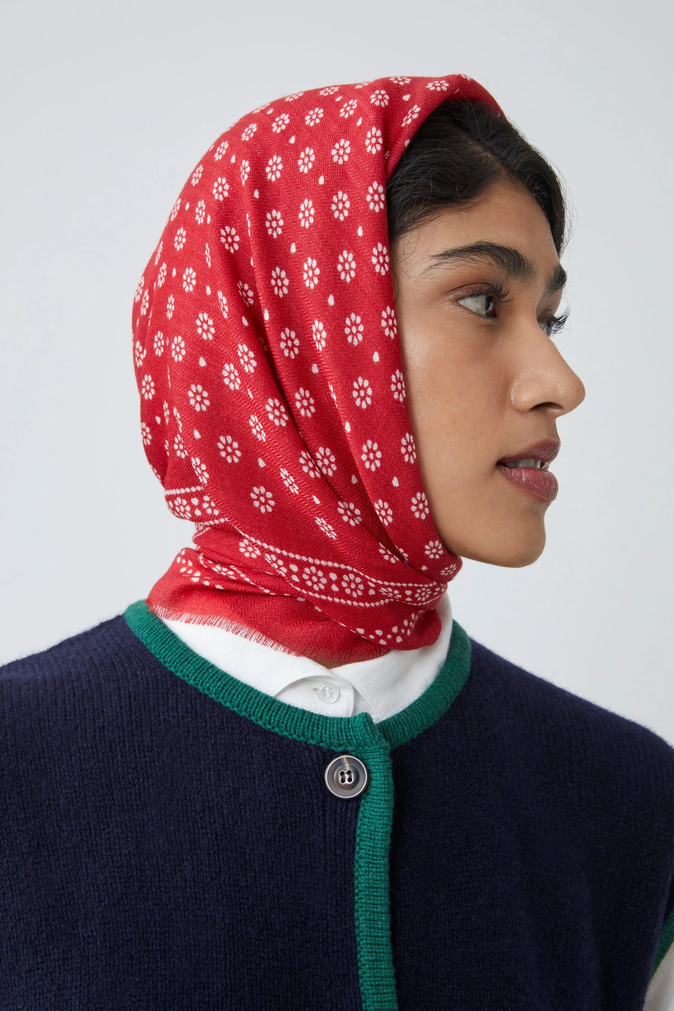 Moismont 100% Wool Scarf 676  Carmin