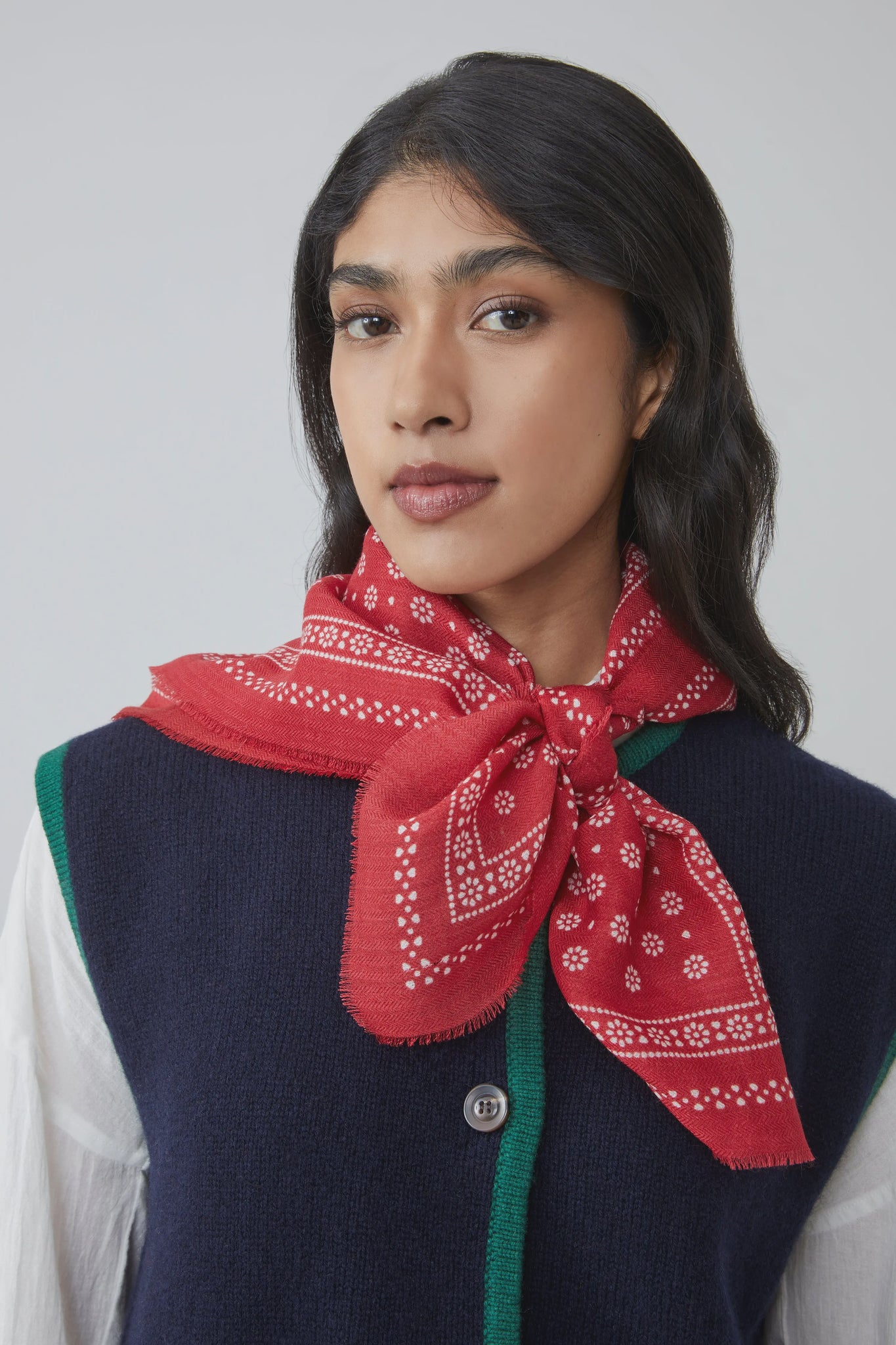 Moismont 100% Wool Scarf 676  Carmin