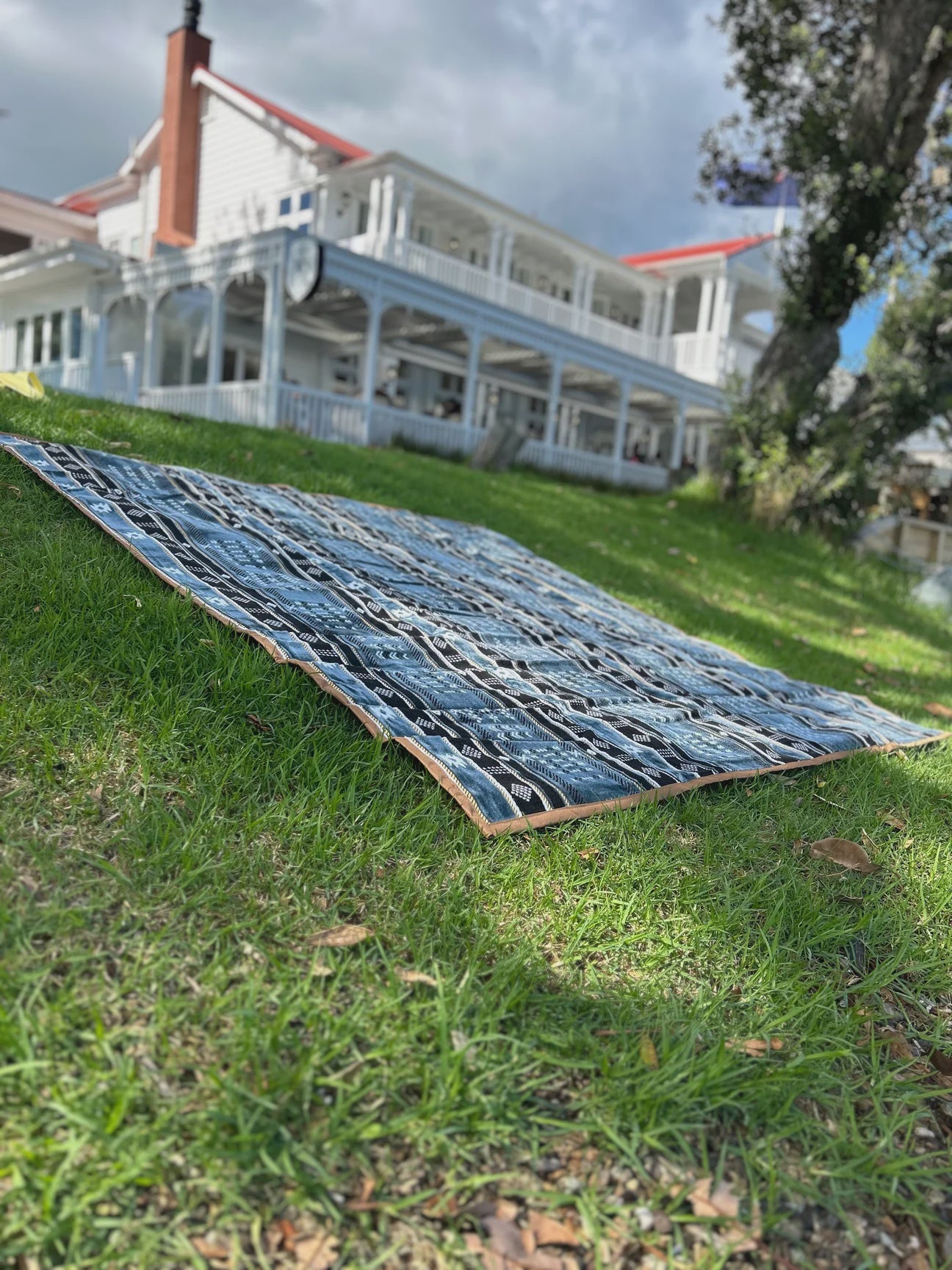 Intrepid Picnic Rug Nadia Blue/Grey 2x2m
