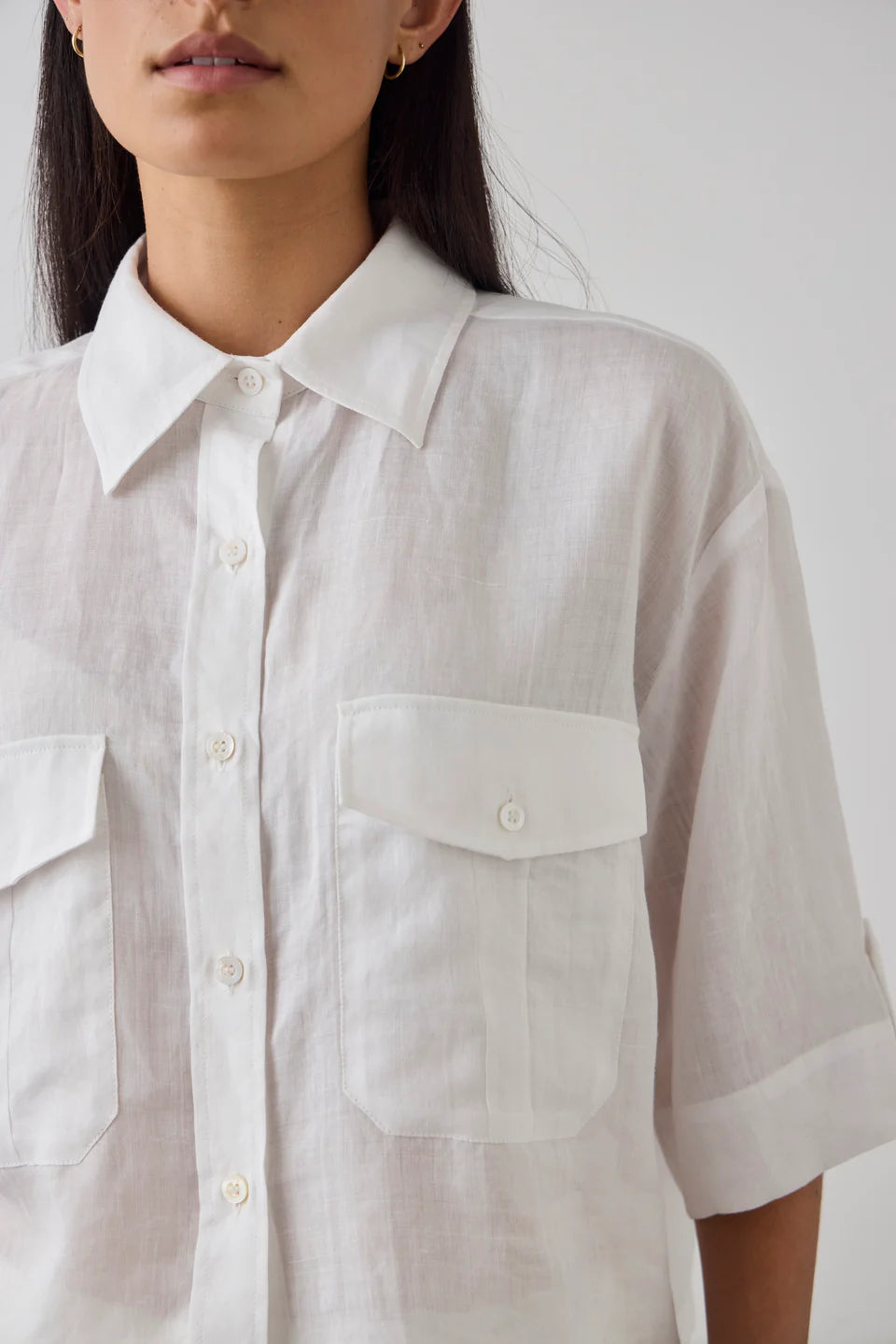 Laing Cropped 100% Linen Shirt - White