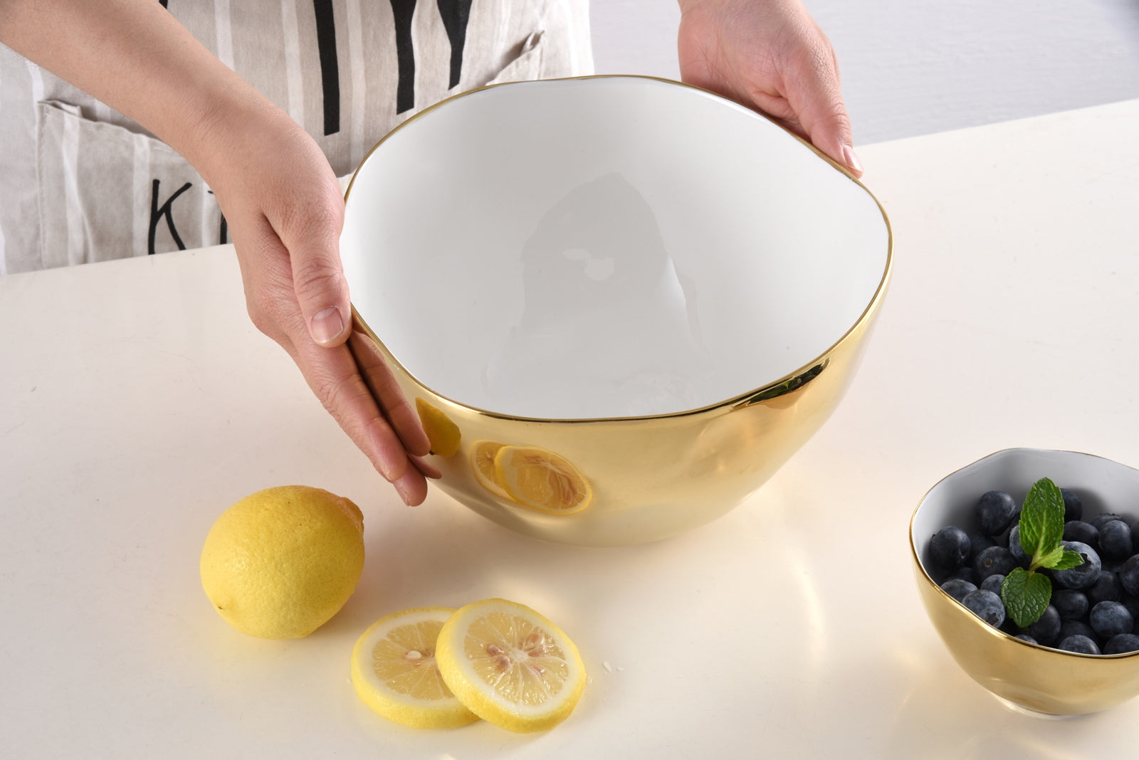 Pampa Bay Gold Large Bowl