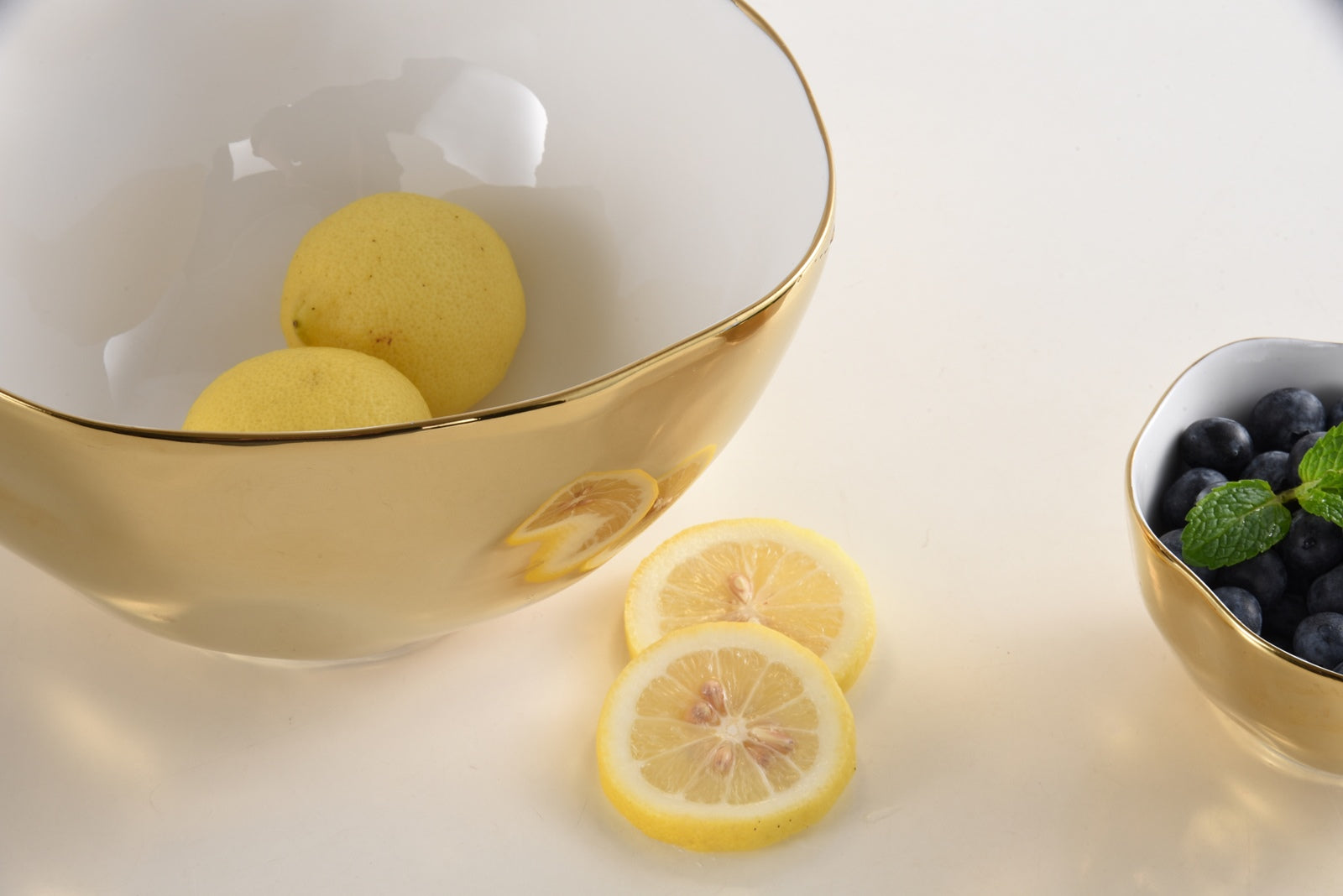 Pampa Bay Gold Large Bowl