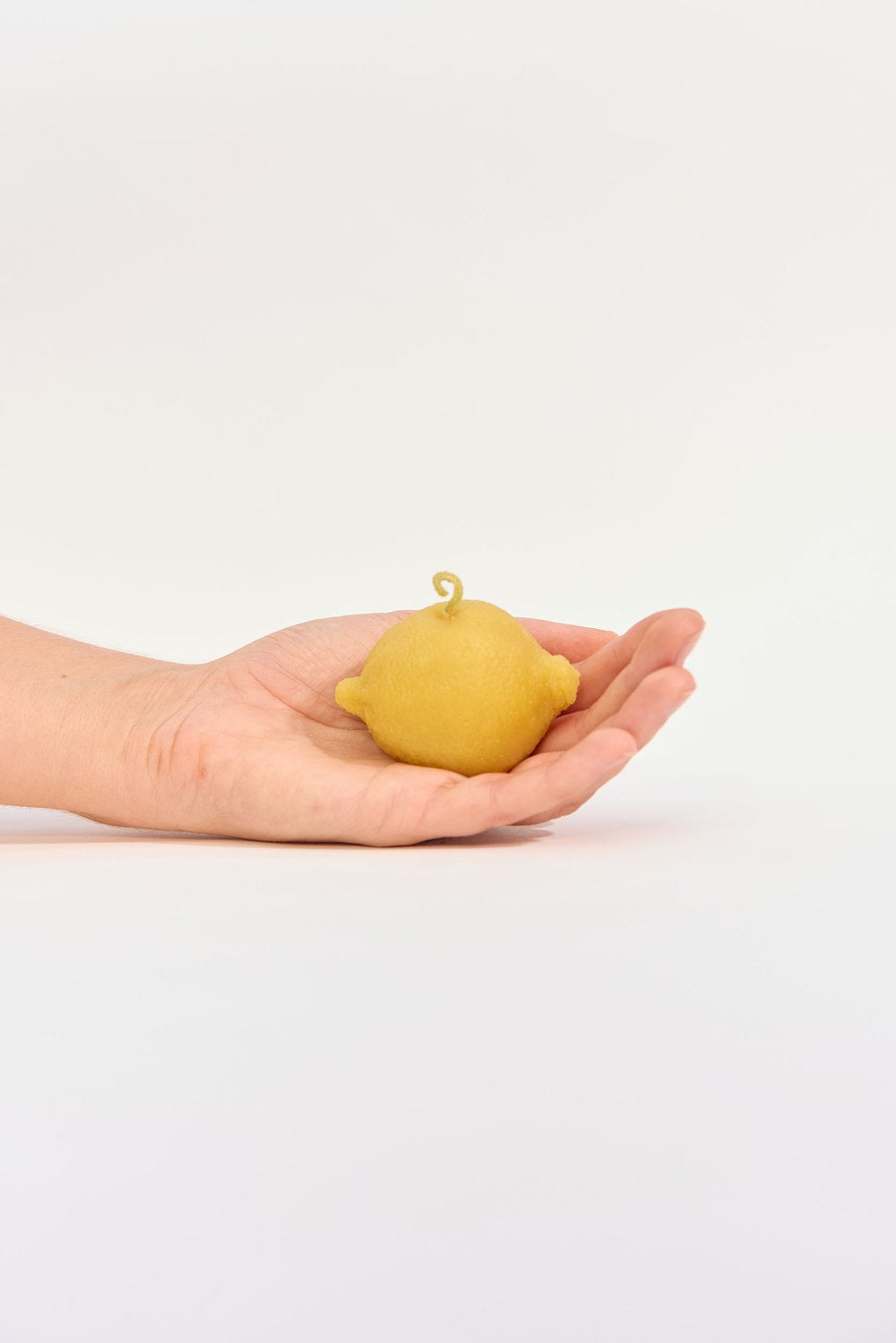 Beeswax Candle Lemon