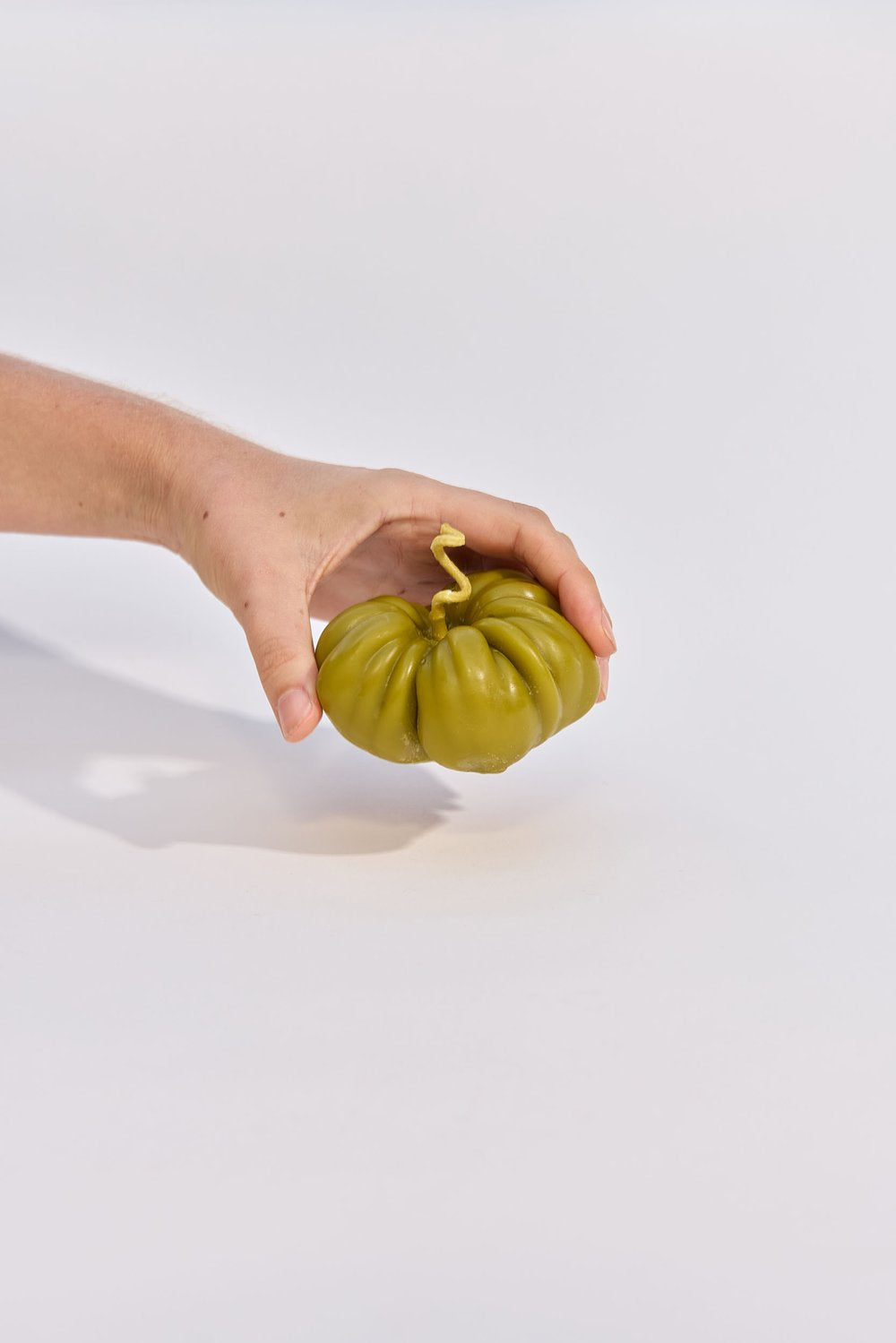 Beeswax Candle Heirloom Green Tomato Large