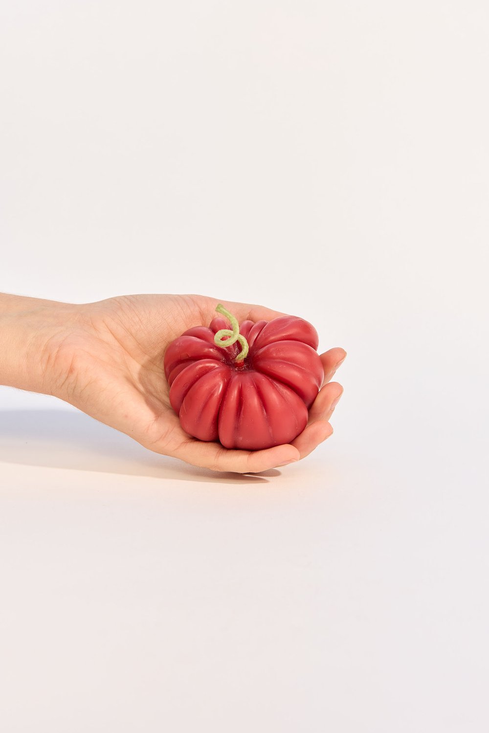 Beeswax Candle Heirloom Red Tomato Large