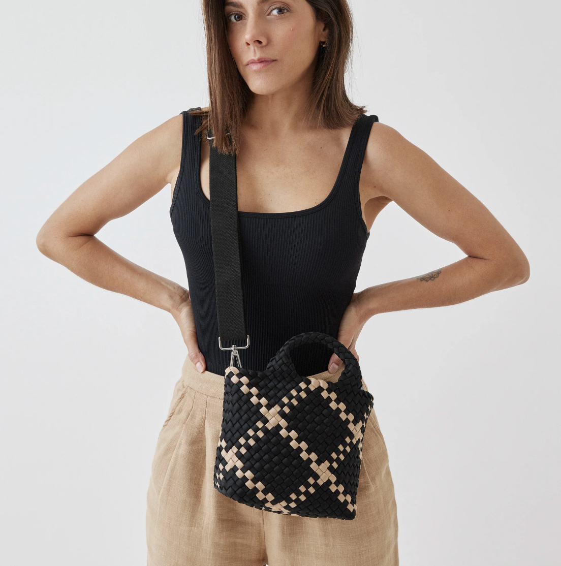 Andreina Lupe Crossbody Midnight