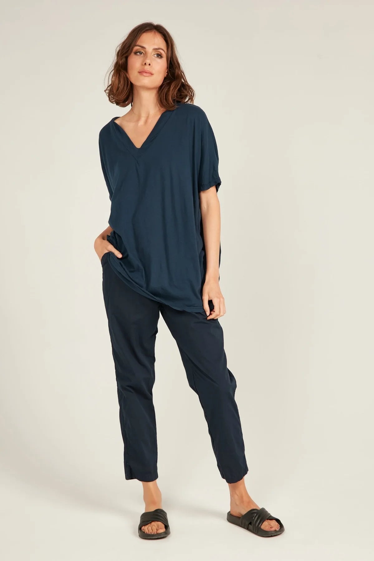 Primness Loose V Tee Navy