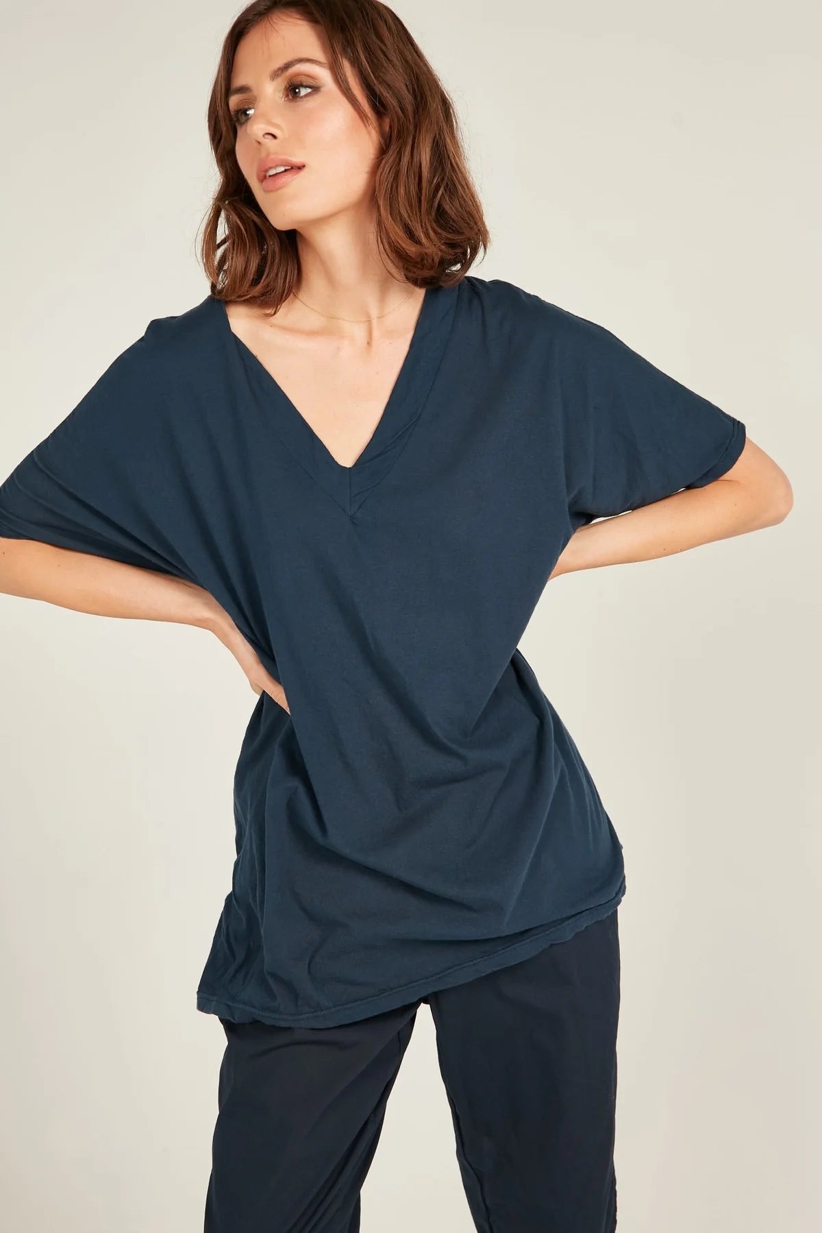 Primness Loose V Tee Navy