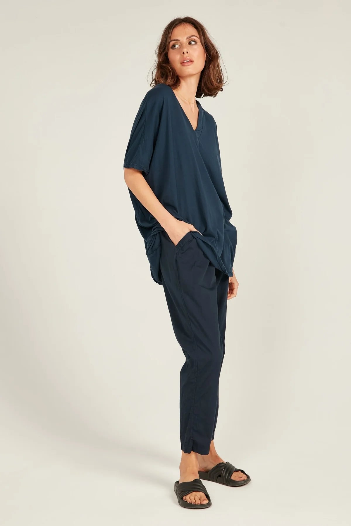 Primness Loose V Tee Navy