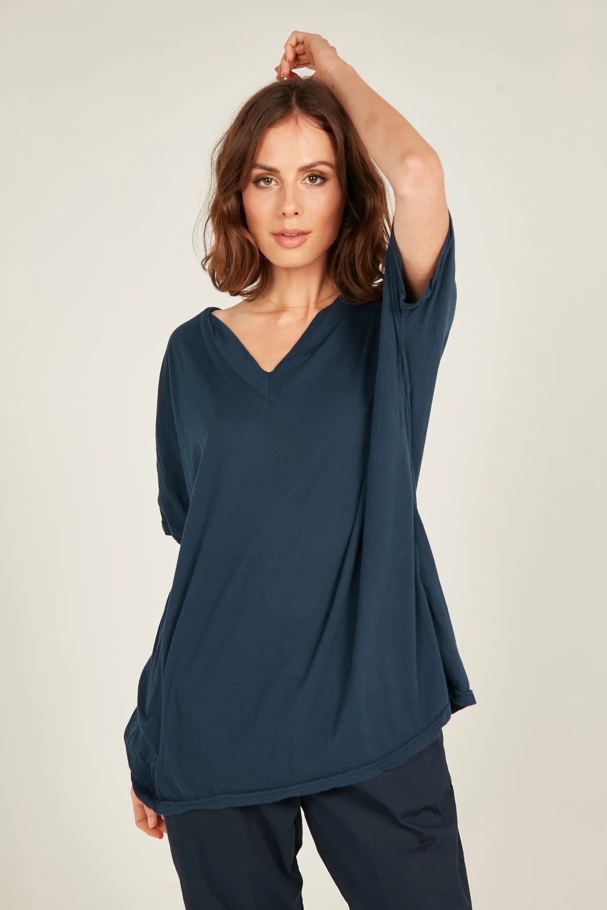 Primness Loose V Tee Navy