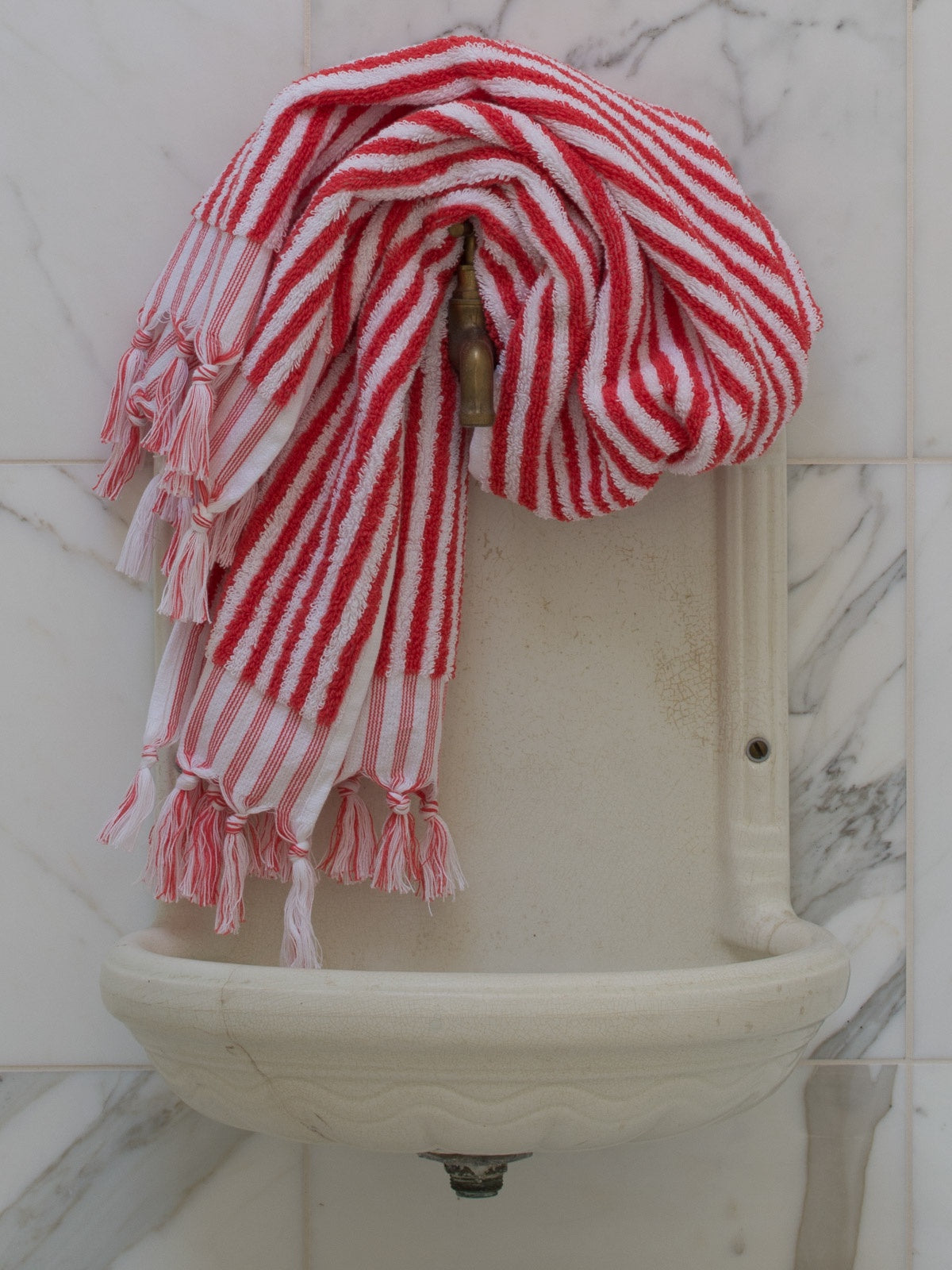 Striped Towel Coral Red and White 100x45cm